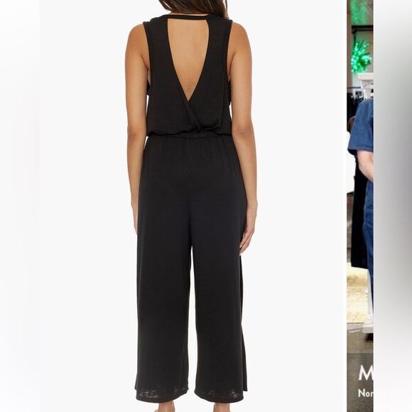 BECCA Black Sleeveless Jumpsuit with Wide-Leg Cropped Pants Cover up size Large - Picture 4 of 9